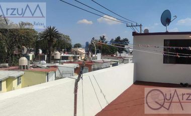 Casa en venta en Av. Satélite, Col. Vista Hermosa