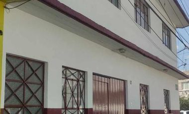 Casa en venta en Av. Satélite, Col. Vista Hermosa