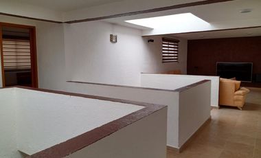 VENTA DE CASA EN LA COLONIA LÁZARO CÁRDENAS EN METEPEC