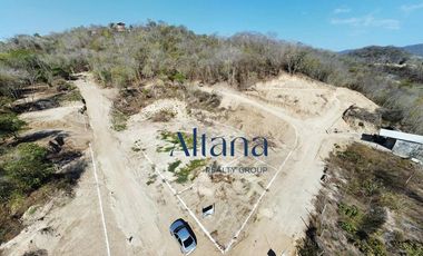 Terreno en  VENTA CERCA DE LAS PLAYAS PRINCIPALES DE BAHÍAS DE HUATULCO