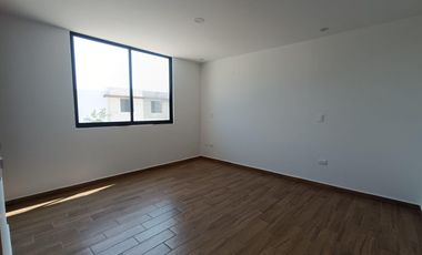 VENTA CASA EN RESIDENCIAL AL NORTE, ZONA MARAVILLAS – MODELO FORTALEZA KA