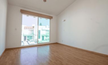 Casa en venta en Lomas de Angelopolis II, Vista Marques, San Andres Cholula Puebla .