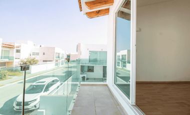 Casa en venta en Lomas de Angelopolis II, Vista Marques, San Andres Cholula Puebla .