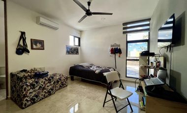 Venta de Casa en Privada Residencial Xaaxbeh Conkal