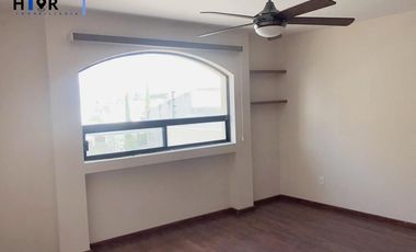 CASA EN VENTA LOMAS DEL TECNOLOGICO