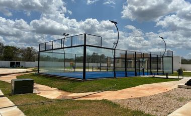 Casa en Venta con alberca privada de 3 habitaciones en Cholul, Mérida