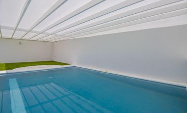 CASA EN VENTA CON VISTA AL LAGO