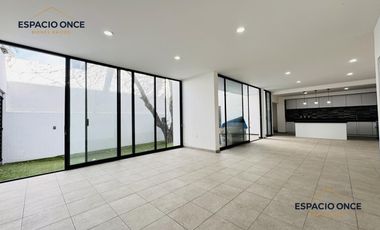 Casa en Fraccionamiento Lomas de Cuernavaca