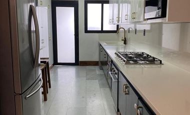 CASA EN VENTA CON ALBERCA EN  FRACCIONAMIENTO REFORMA