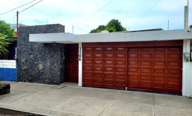 CASA EN VENTA CON ALBERCA EN  FRACCIONAMIENTO REFORMA