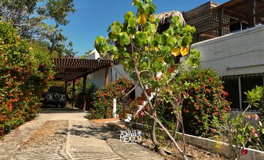 En venta Casa del Faro en Puerto Ángel, Oaxaca