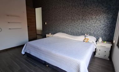 Casa Bonita en Venta, Privada Tamora, PANELES SOLARES, con amenidades