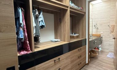 Casa Bonita en Venta, Privada Tamora, PANELES SOLARES, con amenidades