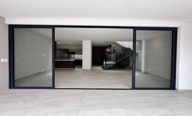 CASA EN FRACCIONAMIENTO REAL DE TETELA