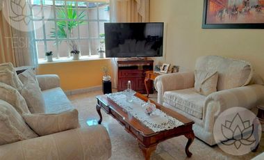 Casa en  VENTA en Privada con 3 Recámaras,  Toluca