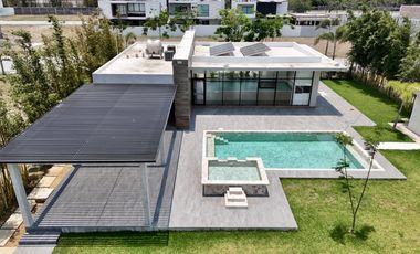 Casa en Venta Río del Dorado