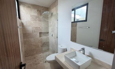 Casa en venta en Mérida dentro de Club de Golf | Casa Irina |