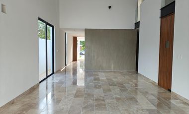 Casa en venta en Mérida dentro de Club de Golf | Casa Irina |