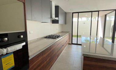Casa en VENTA Parque Tlaxcala Lomas de Angelópolis, Cholula Puebla.