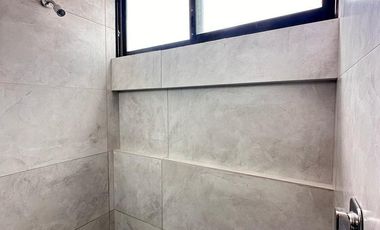 VENTA casa en Angelopolis II 5 recamaras y jardin