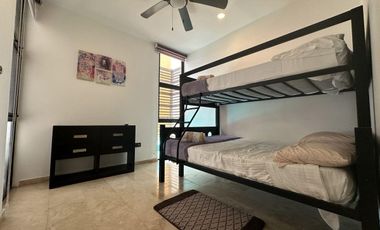 VILLA AMUEBLADA CON PANELES SOLARES  EN VENTA EN TELCHAC PUERTO, YUCATÁN.