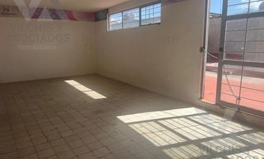 EDIFICIO CON LOCALES COMERCIALES EN VENTA EN EL CENTRO DE TOLUCA, CALLE ALLENDE