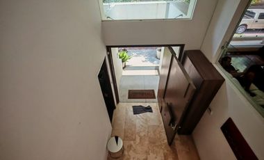 Casa muy amplia en venta, fraccionamiento Puerta de Hierro Puebla