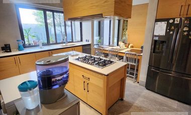 Casa en Fraccionamiento El Pedregal de Querétaro