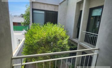 Casa en Fraccionamiento El Pedregal de Querétaro