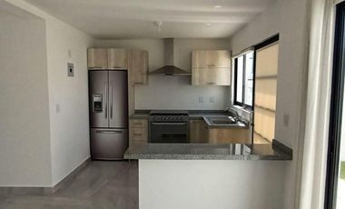 Casa en venta en zakia queretaro