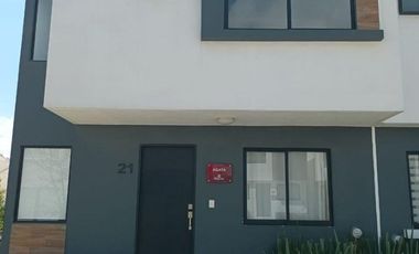 Casa en venta en zakia queretaro