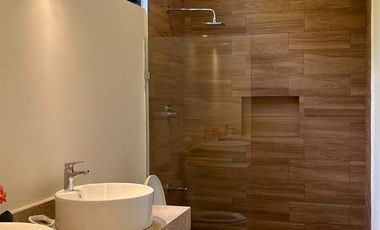 Casa Country en VENTA con alberca privada cerca de Mérida