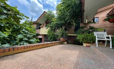 Hermosa Residencia en Colonial de la Sierra, San Pedro Garza García, N. L.