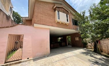 Hermosa Residencia en Colonial de la Sierra, San Pedro Garza García, N. L.
