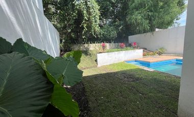 Casa en Fraccionamiento Lomas de Cuernavaca