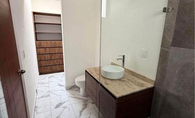 Casa en Fraccionamiento Lomas de Cuernavaca