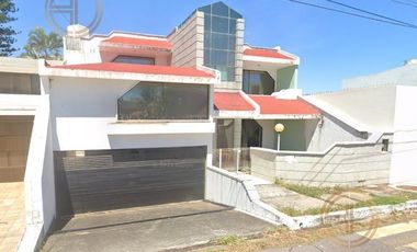 VENTA DE CASA EN FRACC. COSTA DE ORO, VERACRUZ.
