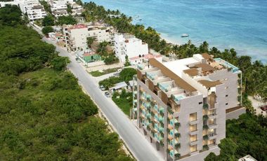 Estudio en venta frente al mar en Mahahual | Amueblado con jacuzzi, alberca y gym