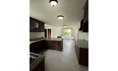 Casa en venta - PH Tucan Country Club - Cocoli - M.M