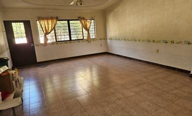 Casa en venta en Col. Cuautlixco, Cuautla, Morelos