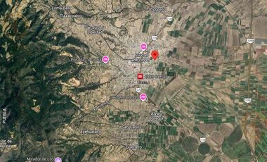 Casa con Bodega en Barrio De Guadalupe a 7 min. del Zócalo Libres, Puebla.