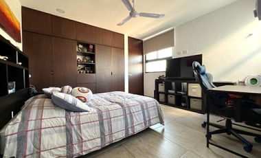 CASA EN VENTA EN PRIVADA TAMORA EQUIPADA, CONKAL.