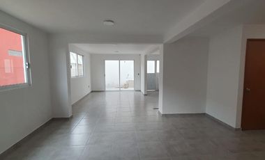 CASA EN VENTA EN LA COL. SAN SALVADOR TIZATLALLI, METEPEC, ESTADO DE MEXICO