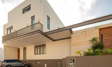 Casa en venta dentro de Laguna 1 Puerto Cancún