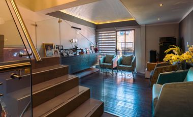 Venta de casa en condominio completamente remodelada en Av Centenario