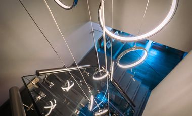 Venta de casa en condominio completamente remodelada en Av Centenario