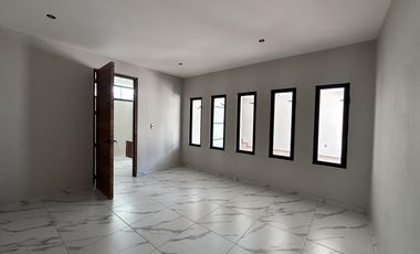 CASA EN LOMAS DE ATZINGO