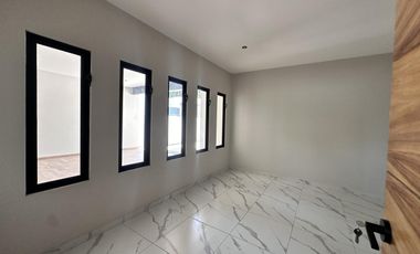 CASA EN LOMAS DE ATZINGO