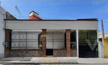 Local Comercial en venta en Francisco Murguía, Toluca de Lerdo