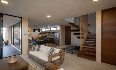 Casa en venta a 100 metros del mar en San Benito